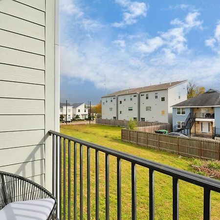 Skyline Views - Sleeps 10 Home Near Downtown Houston Extérieur photo