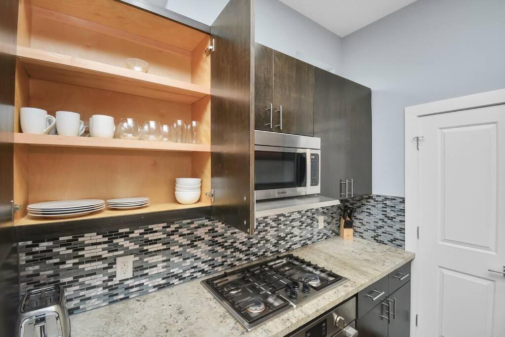 Skyline Views - Sleeps 10 Home Near Downtown Houston Extérieur photo